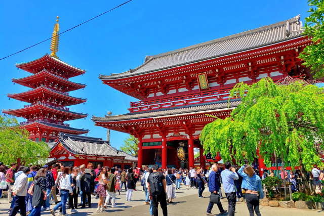 台東区の風景（浅草寺）