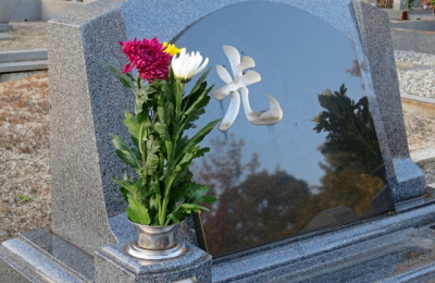 外国人の方が、日本でお墓を選ぶ際に注意すること。