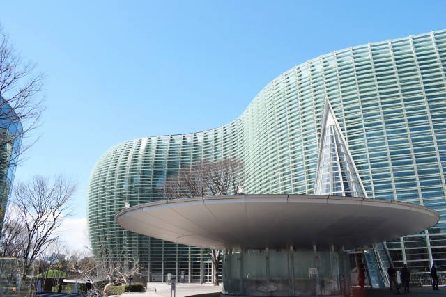 新国立美術館